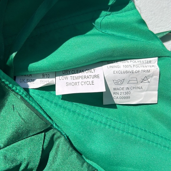 Size 9/10 Mori Lee Emerald Green Prom Dress - Picture 5 of 5